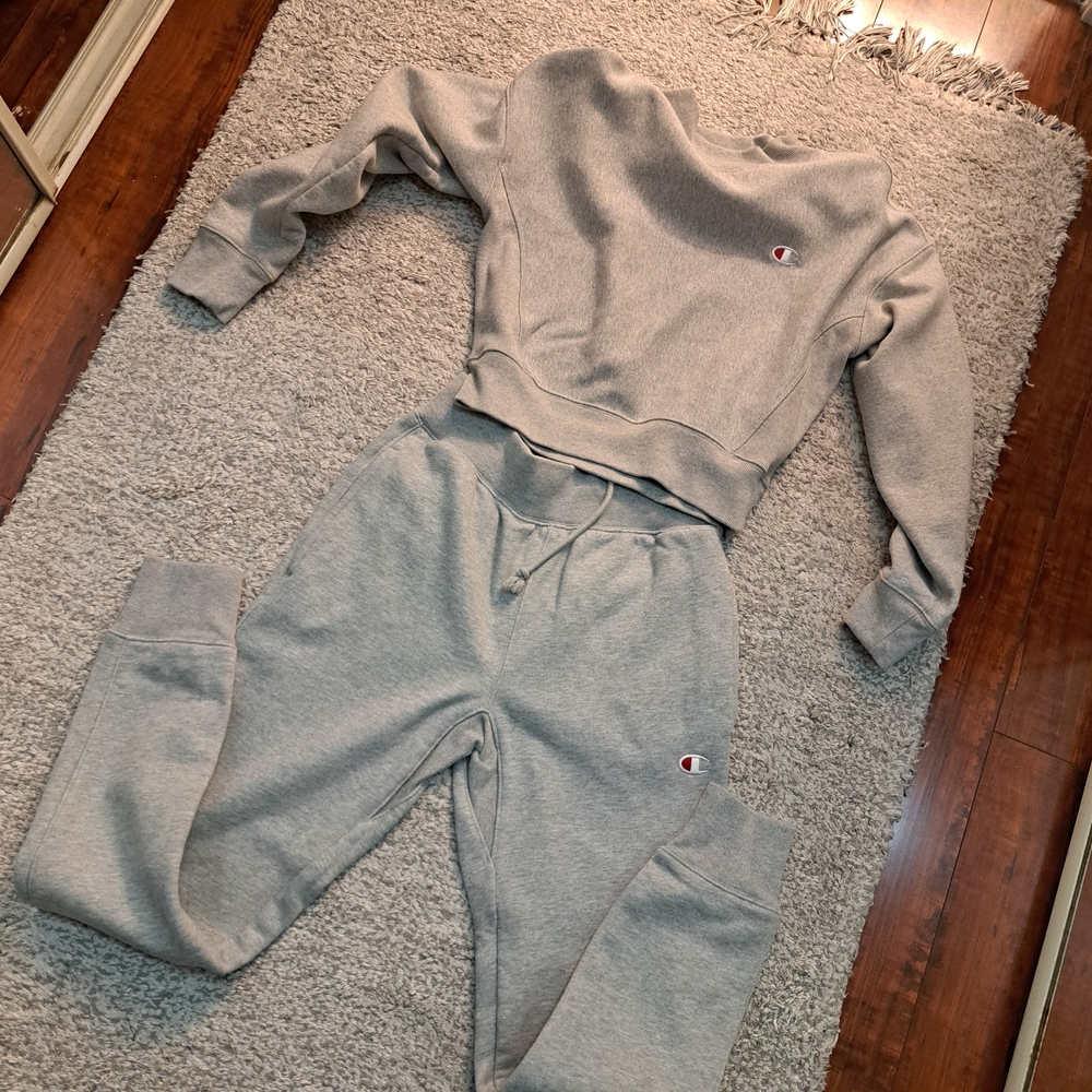 Champion Gray Sweatshirt and Joggers Set